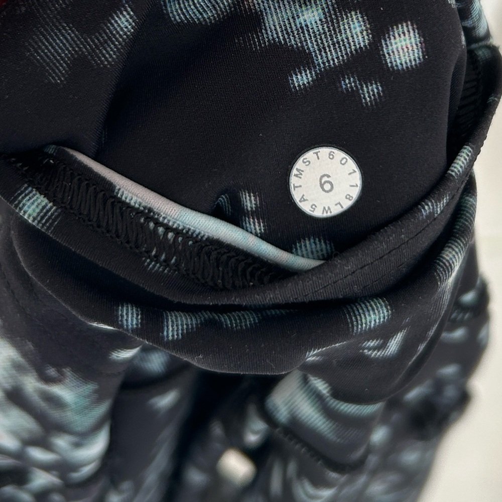 Worn once - LULULEMON Fast & Free 7/8 Tight *Nulux 25" in Pixel Haze Multi Black - Picture 3 of 12